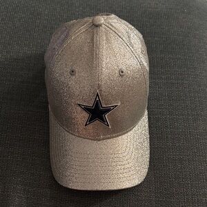 Silver Dallas cowboys hat